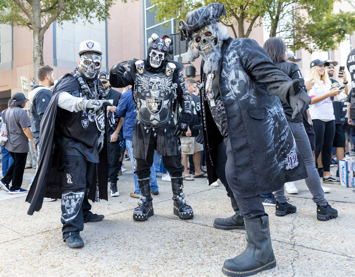 Oscar “OG Raider” Mayara, left, Salvador “Shadow Raider” Gonzalez, ...