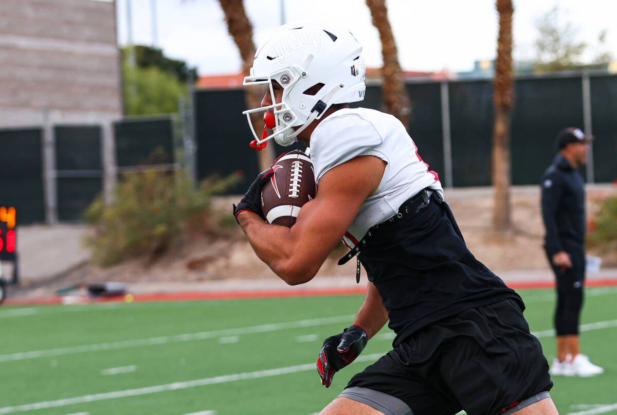 UNLV wide receiver Nick Williams makes the catch during football practice on Wednesday, Nov. 2, ...