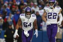 Minnesota Vikings linebacker Eric Kendricks (54) celebrates with safety Harrison Smith (22) aft ...