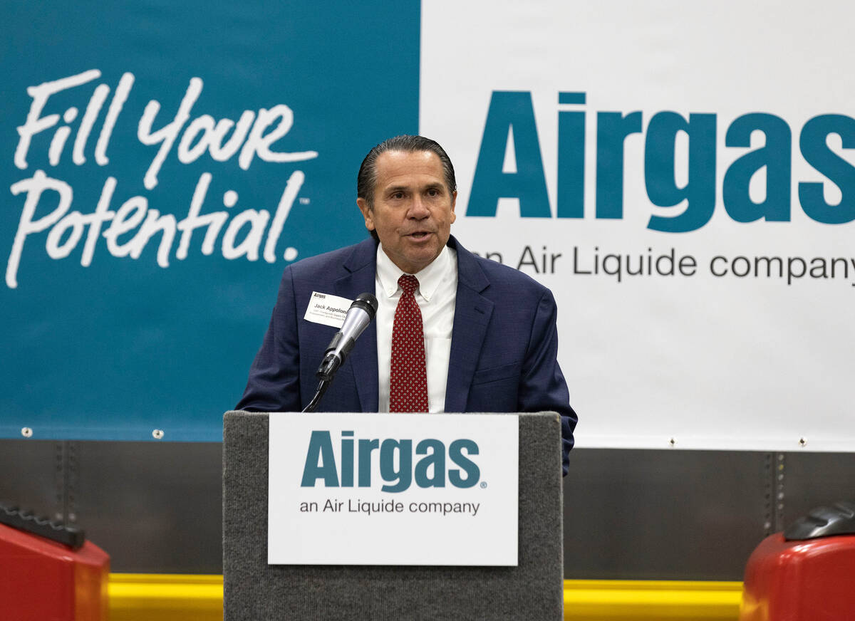 Jack Appolonia, SVP of hardgoods supply chain, procurement and business process at Airgas, spea ...