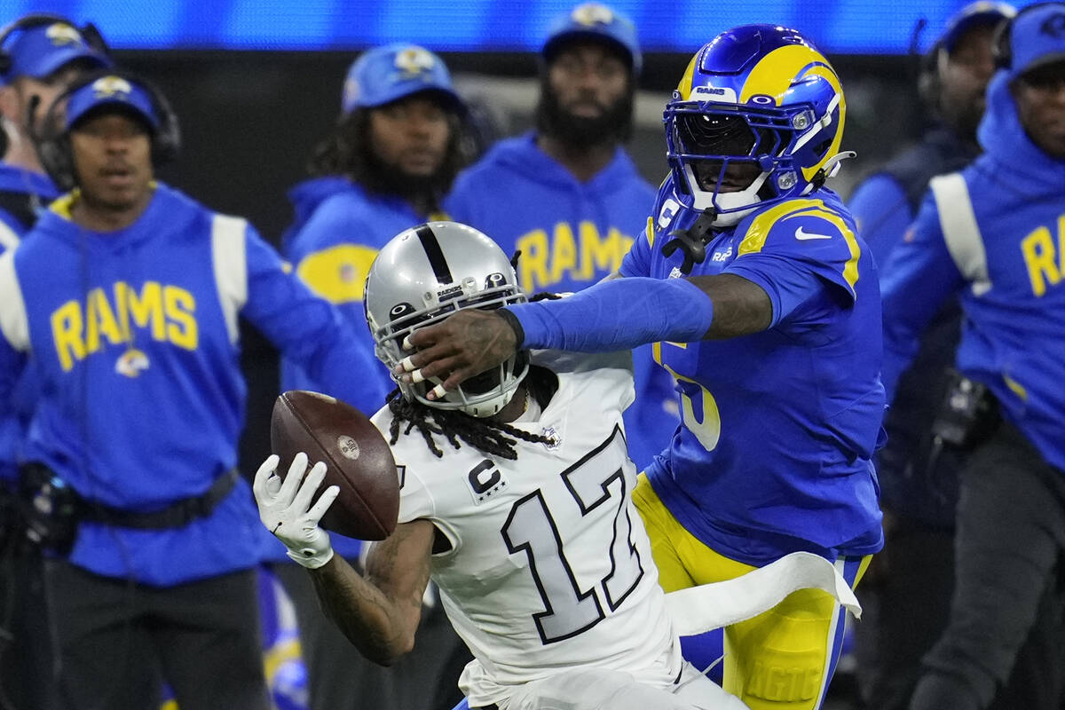 Las Vegas Raiders wide receiver Davante Adams (17) makes a one-handed catch as Los Angeles Rams ...