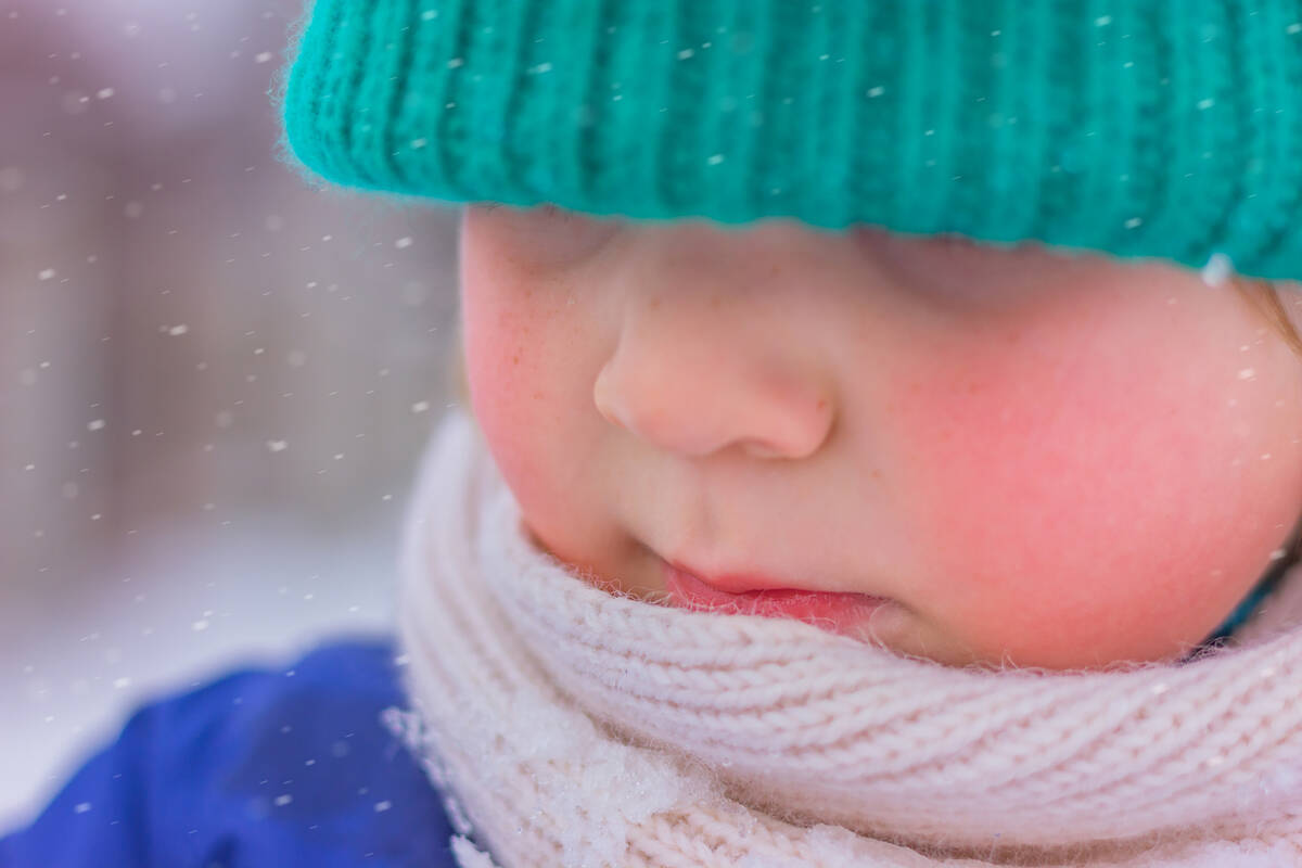 New research has revealed a physical link between chilly weather and the severity of colds. (Ge ...