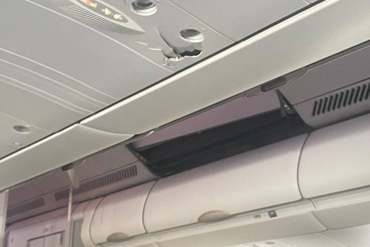 This mobile photo courtesy of passenger Jazmin Bitanga shows the interior of a Hawaiian Airline ...