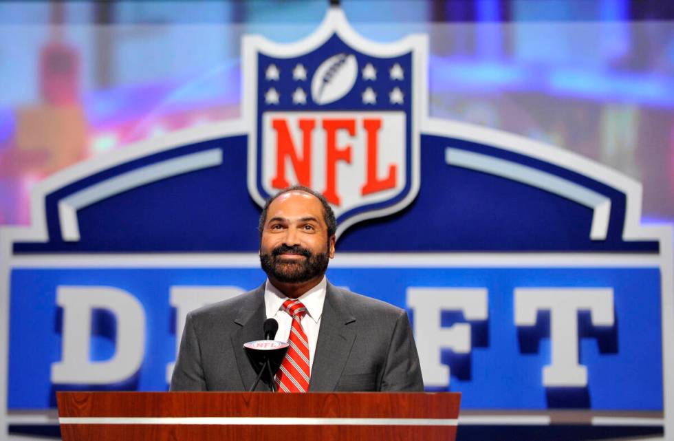 FILE - Hall of Fame Pittsburgh Steeler Franco Harris announces a draft pick during the second r ...