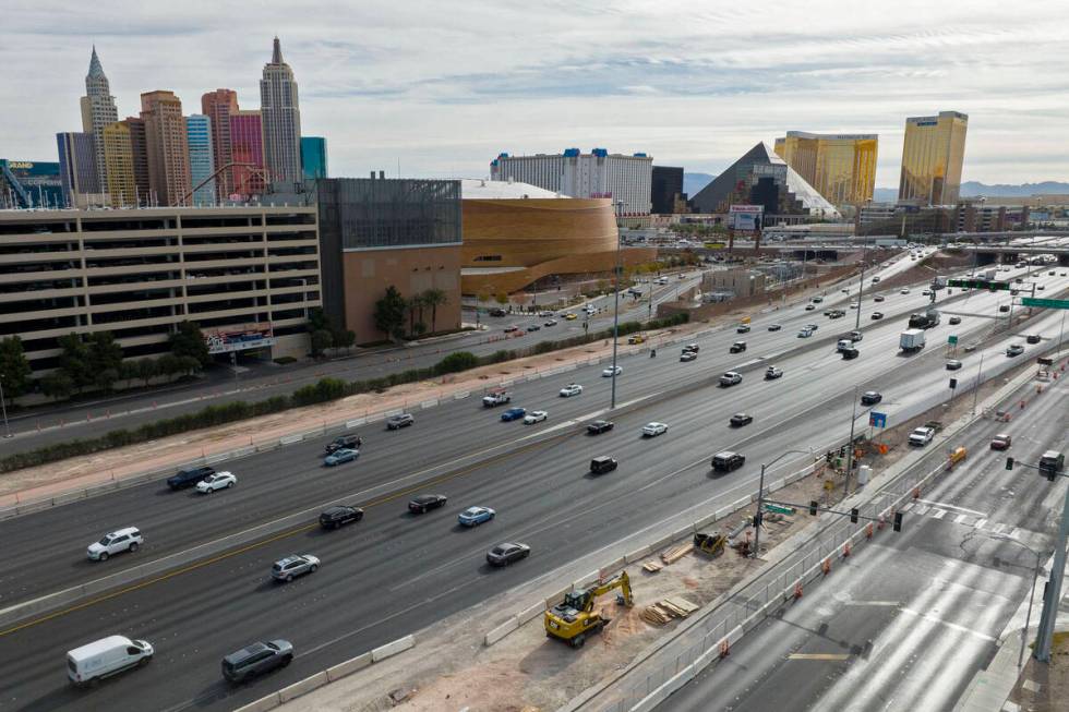 Road construction is underway on I-15 between Flamingo Road and Tropicana Avenue, on Friday, De ...