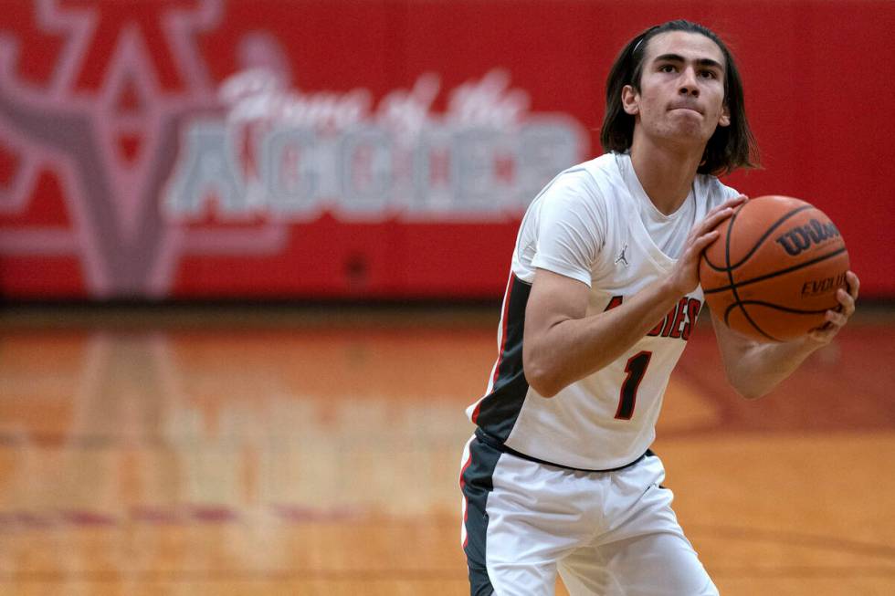 Arbor View’s Maximus Romero (1) prepares to shoot a free throw during a boys high school ...