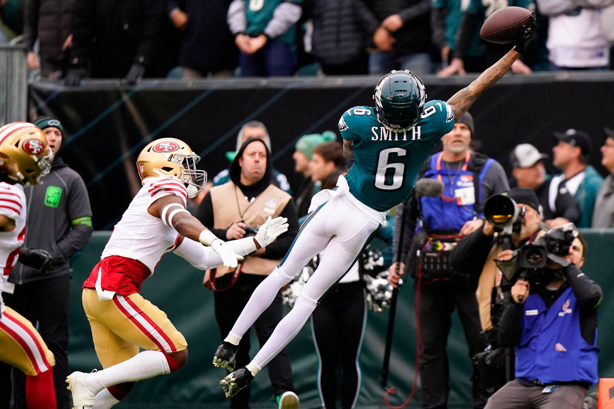 Philadelphia Eagles wide receiver DeVonta Smith (6) makes a catch during the first half of the ...