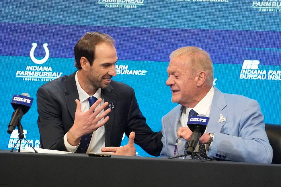 Shane Steichen shakes hand with Indianapolis Colts owner Jim Irsay during a news conference, Tu ...