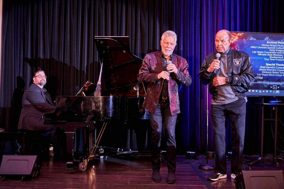 Clint Holmes, center, is shown with pianist Bill Zappia and Sonny Charles at The Stirling Club ...