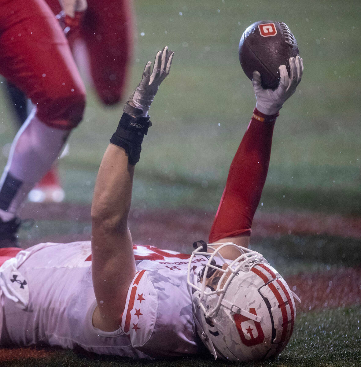 DC Defenders Ethan Wolf (82) celebrates scoring a two-point conversion during the second half o ...