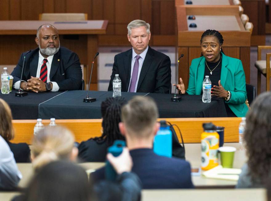 Belinda Harris, right, a North Las Vegas judge, speaks as Jason Frierson, left, United States a ...