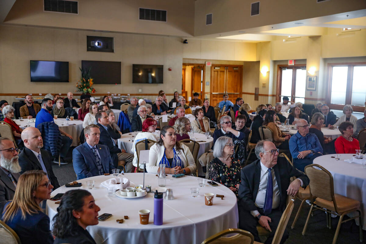 Guests at a Seder Passover meal at the Foundations Building at UNLV in Las Vegas, Wednesday, Ma ...