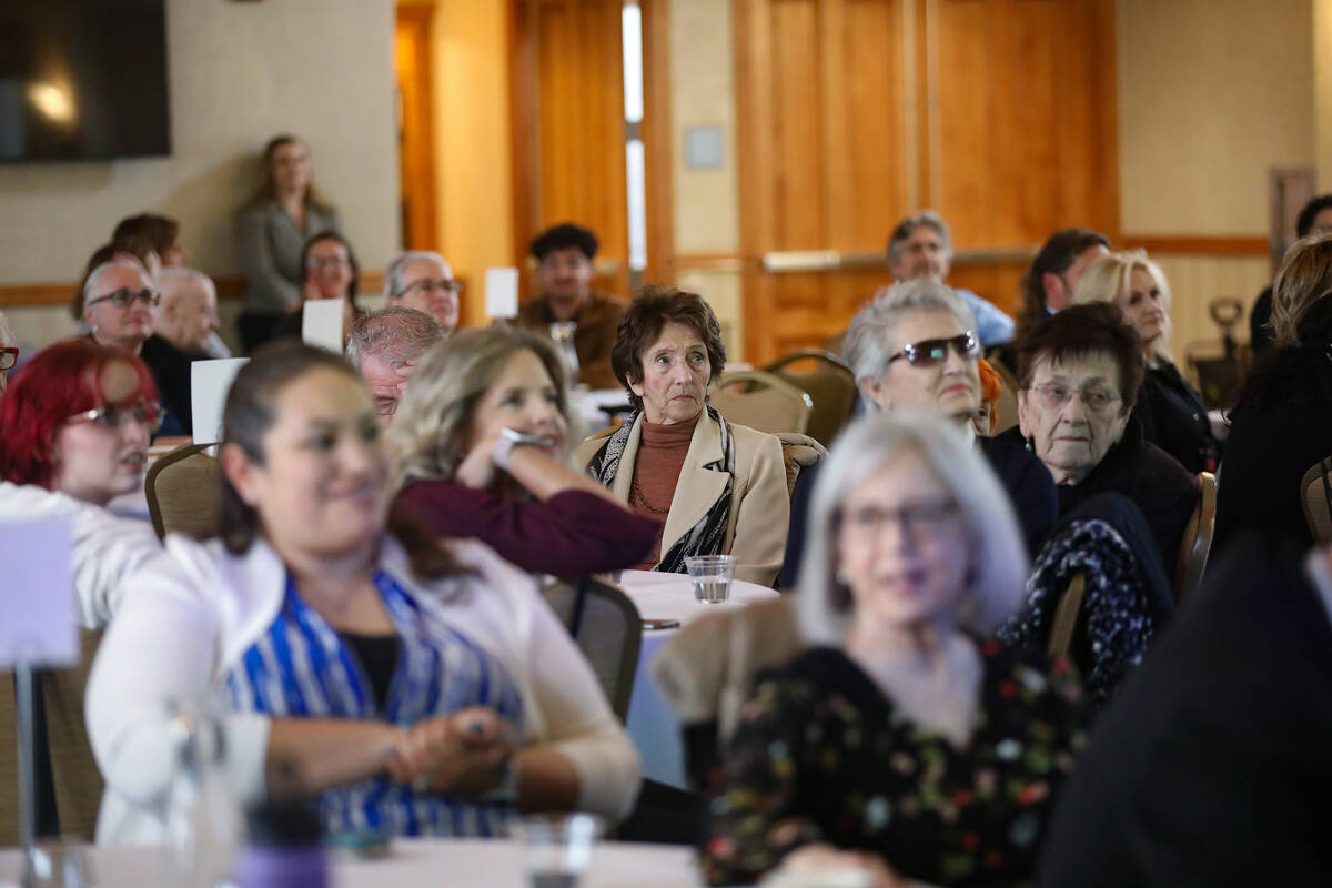 Guests at a Seder Passover meal at the Foundations Building at UNLV in Las Vegas, Wednesday, Ma ...