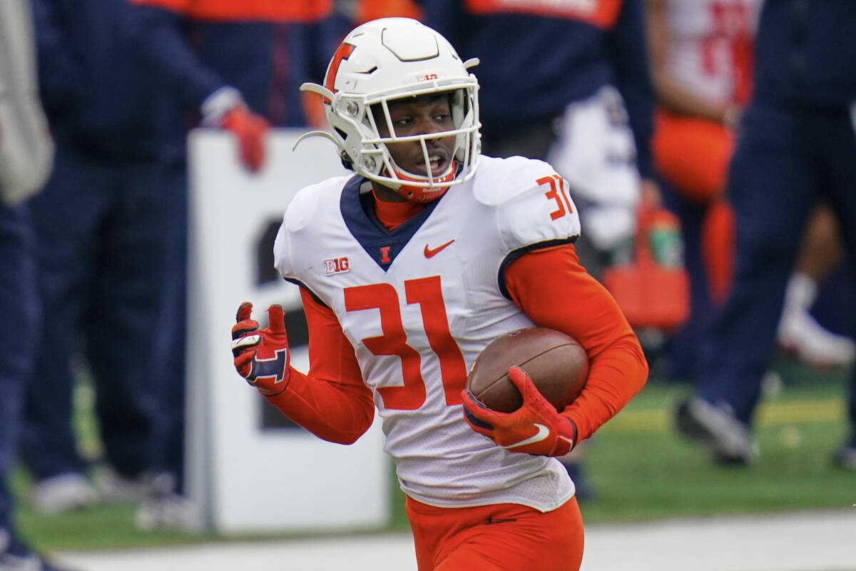 Illinois defensive back Devon Witherspoon (31) during the first half of an NCAA college footbal ...