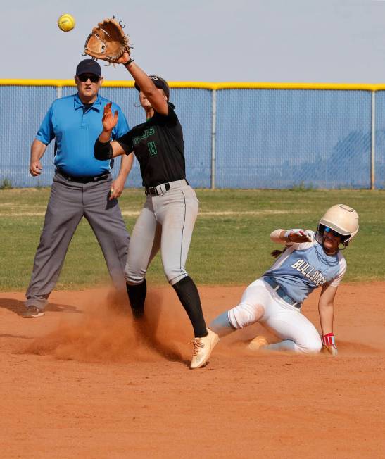 Centennial's Juliana Bosco (2), right, slides safely into second base as Palo Verde's Taylor Jo ...