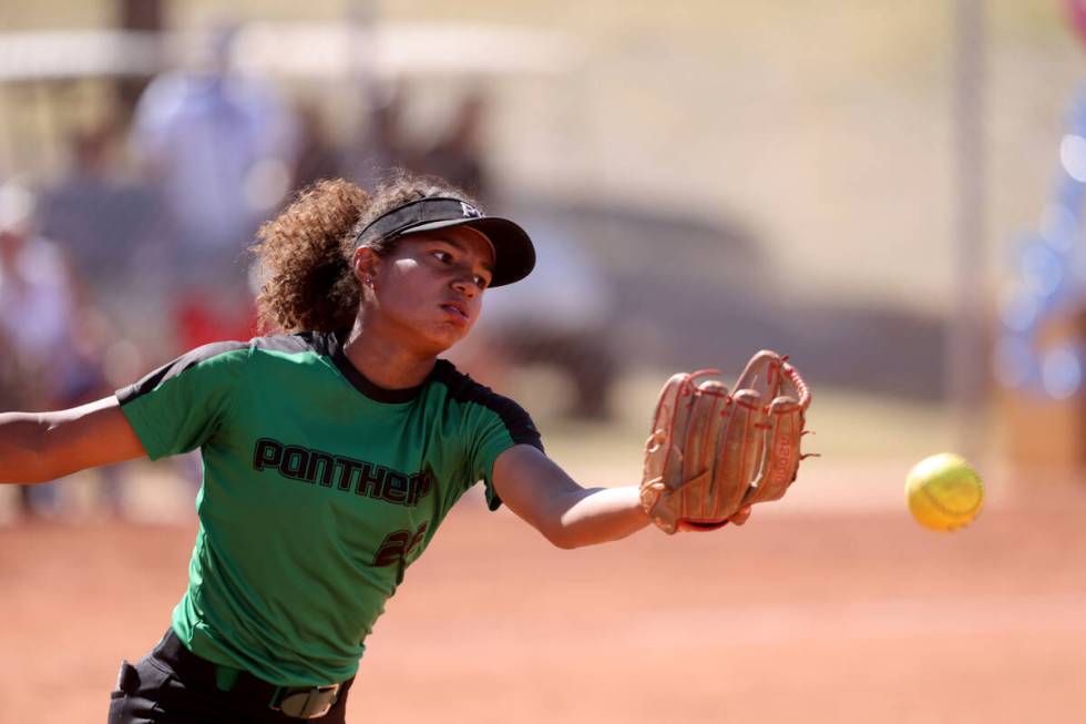 Palo Verde pitcher JoJo Corniel (26) misses a Centennial pop foul in the 6th inning of their Cl ...