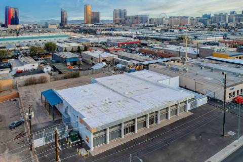 CBRE has arranged the sale of a 19,512-squre-foot industrial warehouse in Las Vegas. Next Centu ...
