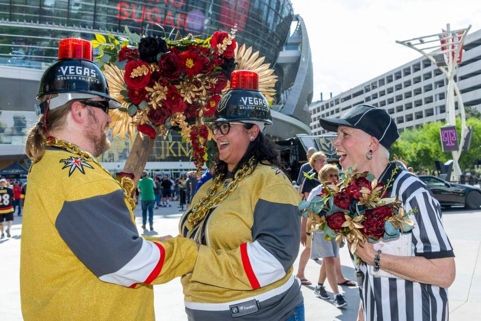 Golden Knights fans Stewart and Carlie MacArthur renew their wedding vows with Rev. Janet Mille ...