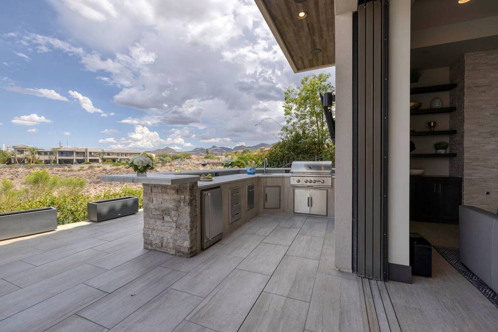 The outdoor kitchen. (Douglas Elliman of Nevada)