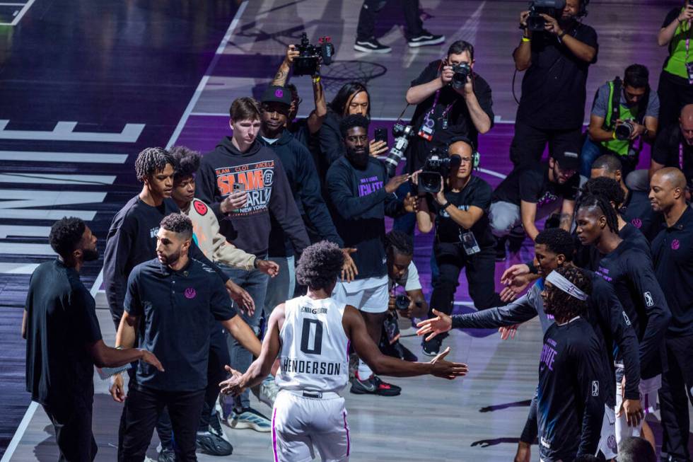 NBA G League Ignite guard Scoot Henderson (0) announced on the court and greet by teammates ver ...