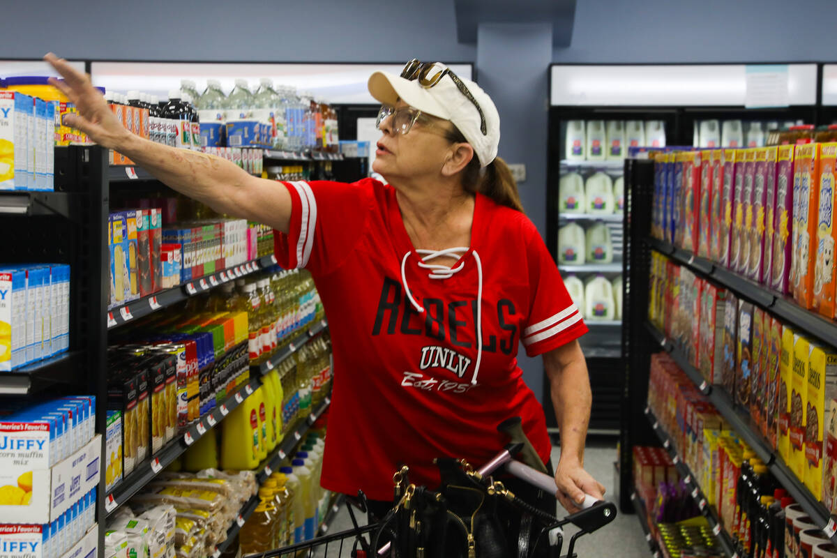 Isabella Smith shops for groceries at The After Market on Thursday, June 22, 2023, in Las Vegas ...