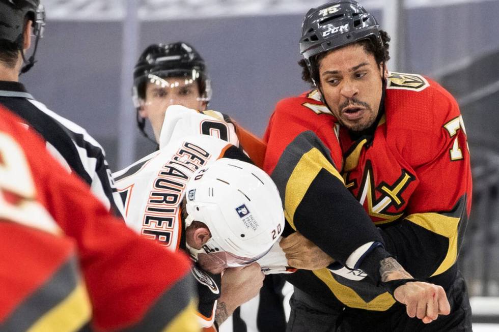 Vegas Golden Knights right wing Ryan Reaves (75) fights Anaheim Ducks left wing Nicolas Deslaur ...