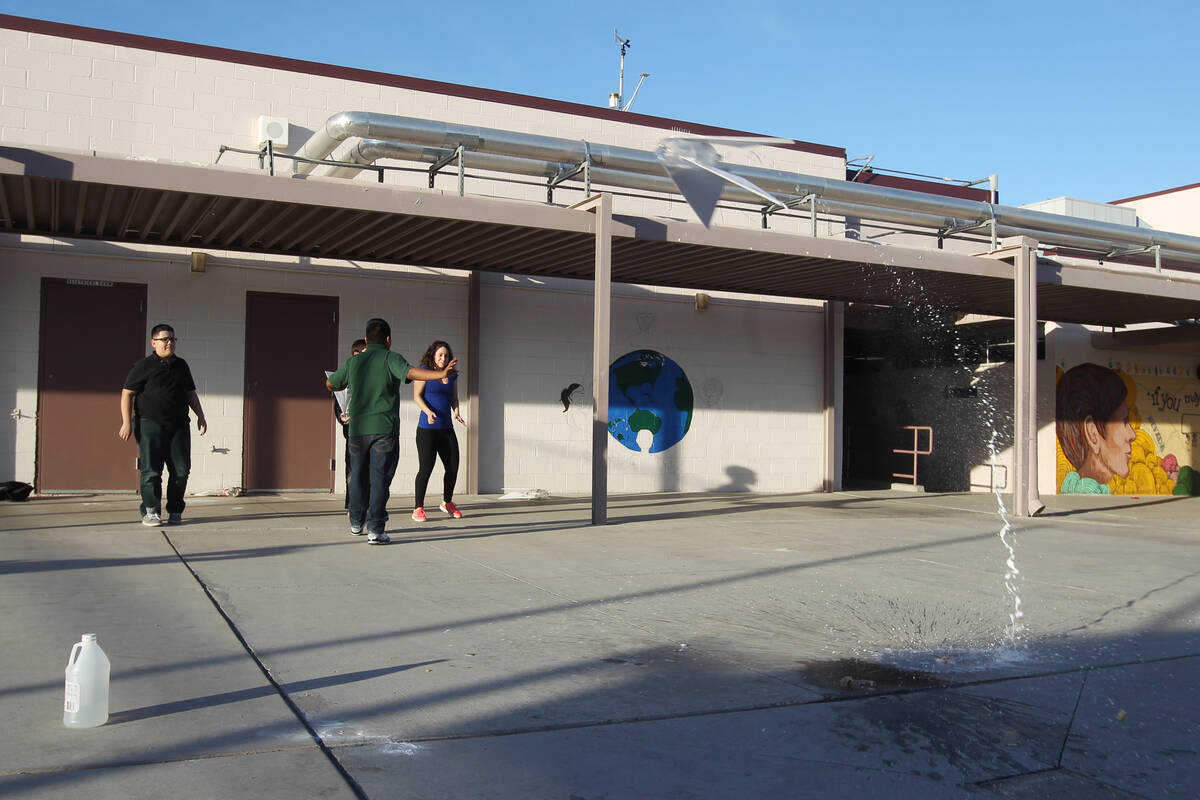 Bridger Middle School in North Las Vegas, seen in 2015. (Las Vegas Review-Journal)
