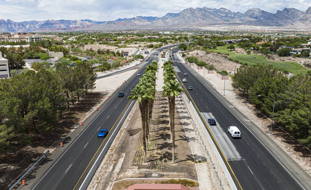 Summerlin Parkway is seen, on Wednesday, Aug 9, 2023, in Summerlin. (Bizuayehu Tesfaye/Las Vega ...