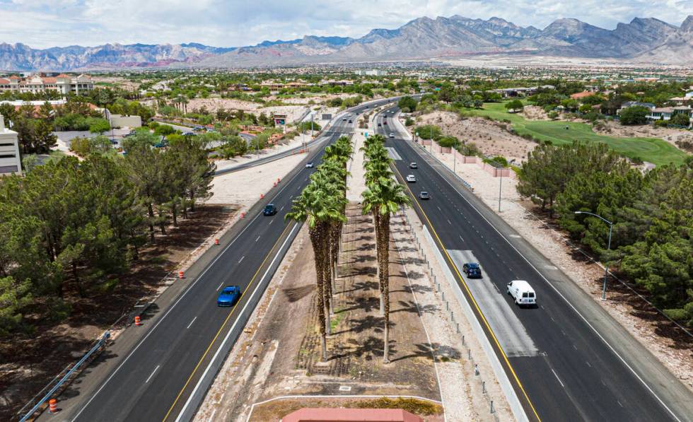 Summerlin Parkway is seen, on Wednesday, Aug 9, 2023, in Summerlin. (Bizuayehu Tesfaye/Las Vega ...