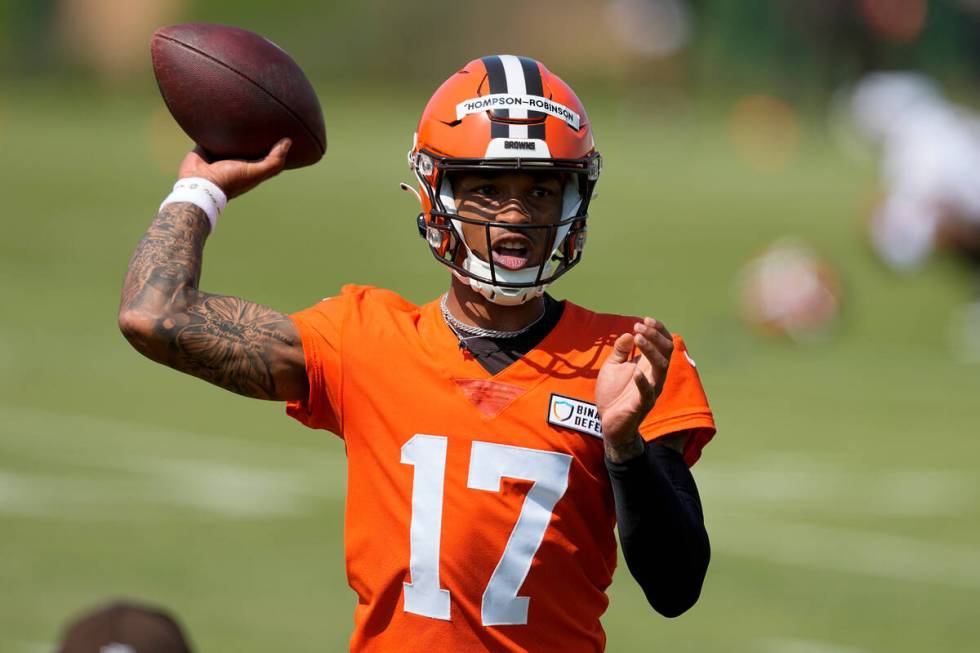 Cleveland Browns quarterback Dorian Thompson-Robinson runs drills at the NFL football team's tr ...