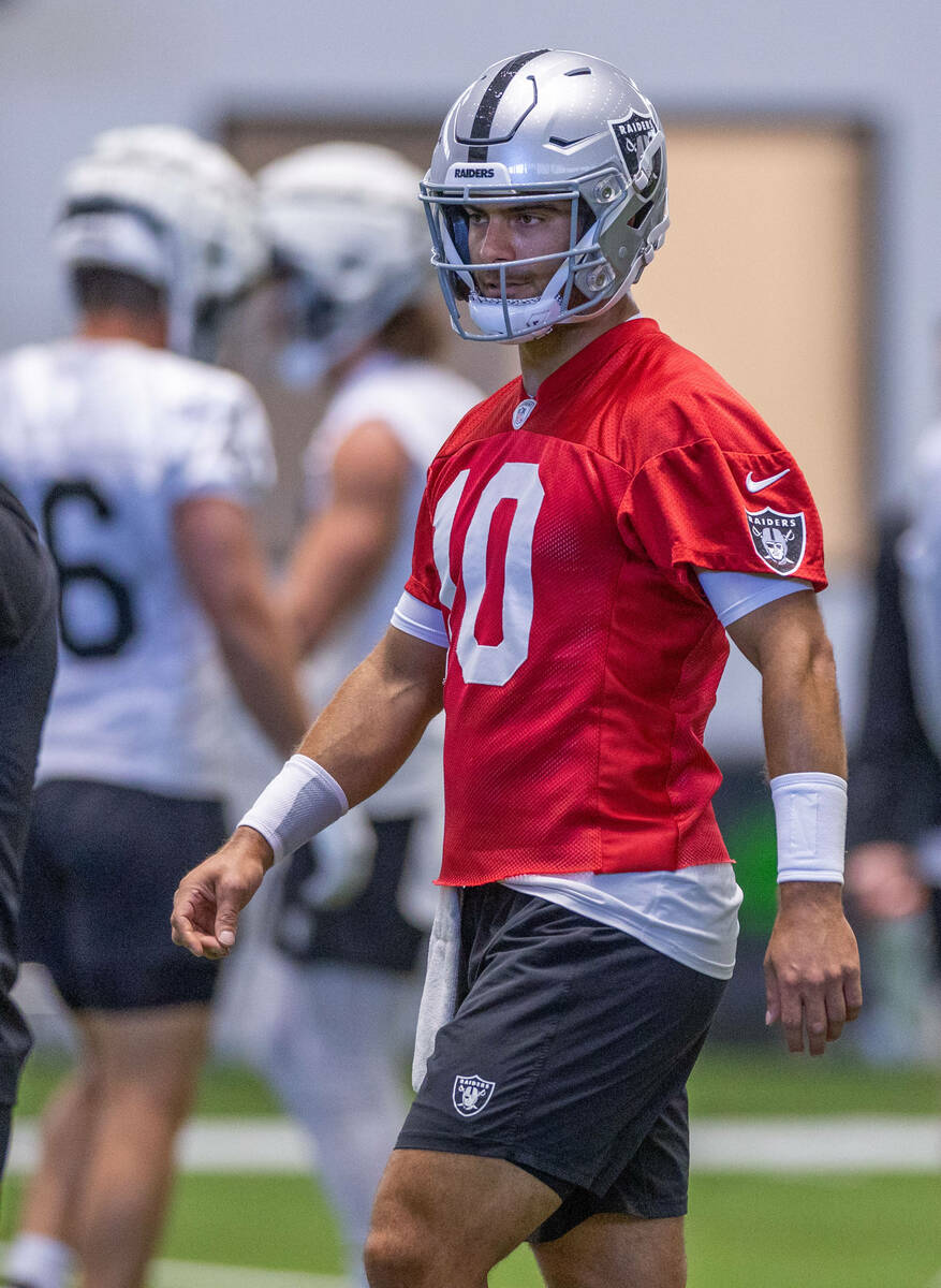 Raiders quarterback Jimmy Garoppolo (10) looks on during training camp at the Intermountain Hea ...