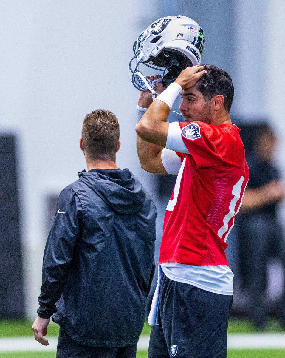 Raiders quarterback Jimmy Garoppolo (10) looks on during training camp at the Intermountain Hea ...