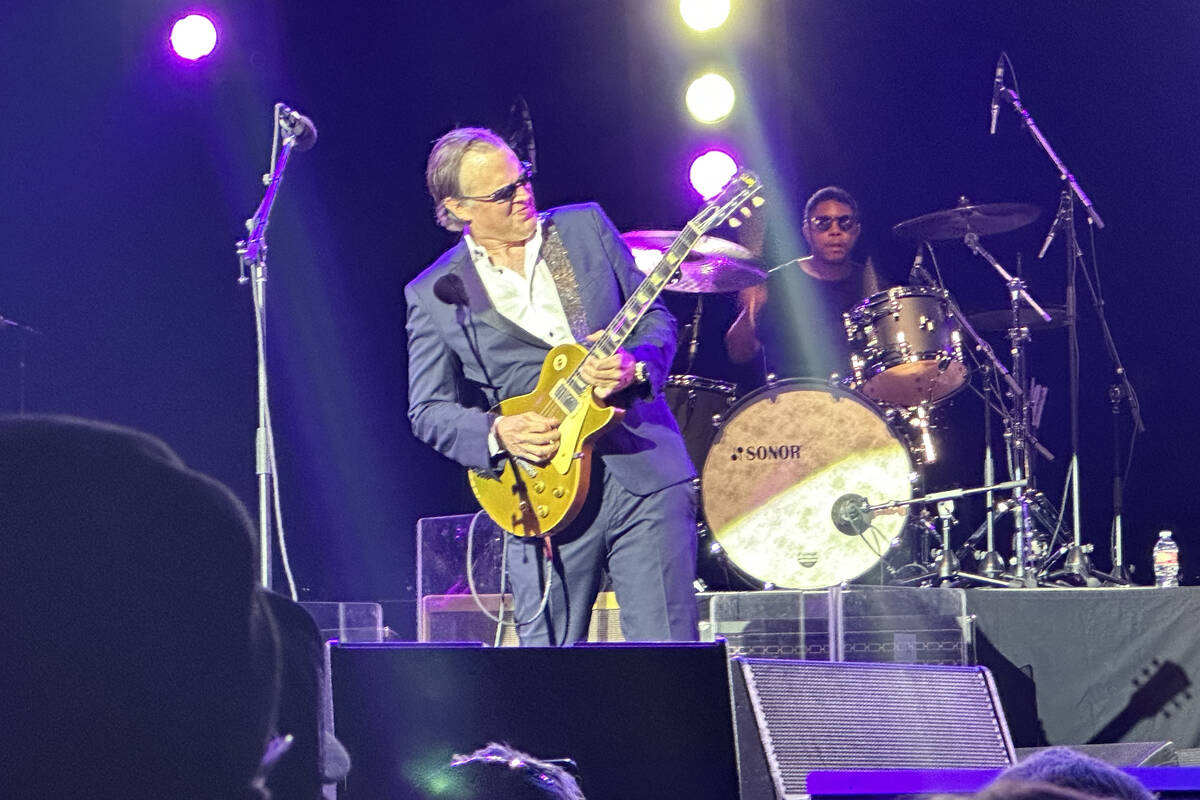 In a moment when his guitar setup worked, Joe Bonamassa rocks The Chelsea at The Cosmopolitan o ...