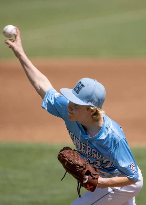 Henderson pitcher Nolan Gifford (22) throws to Utah during the Little League West Regional fina ...