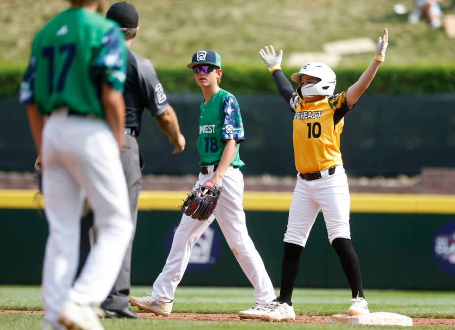 Nolensville, Tennessee, Gideon Shepler (10) reacts after hitting a double as Seattle, Washingto ...