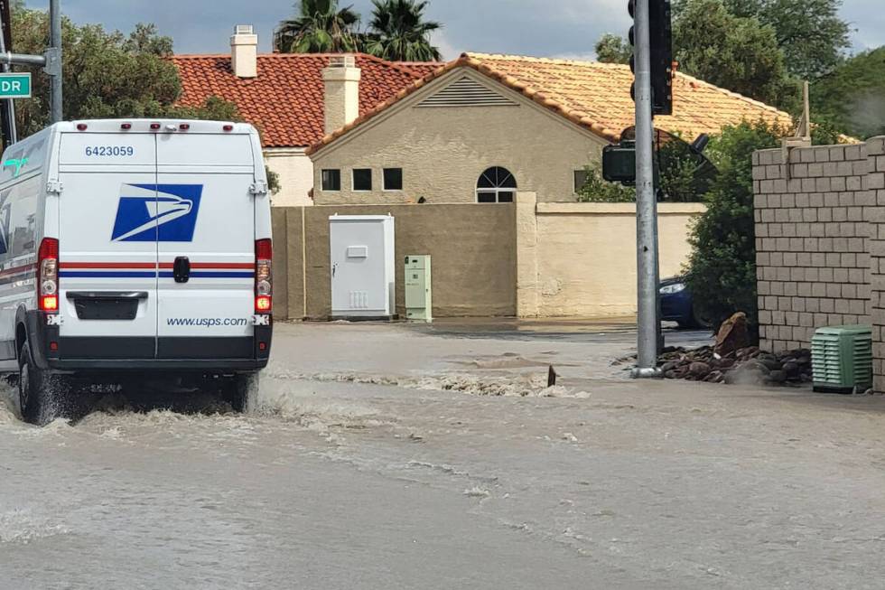 A mail truck navigates the intersection of Windmill Lane and Bermuda Drive on Friday, Sept. 1, ...