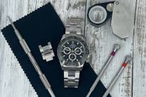 The Watch Register, an international database that tracks watch thefts, says 70 percent of the ...