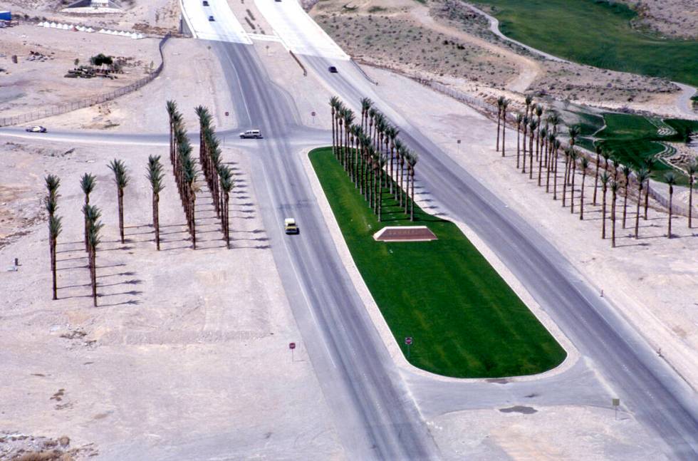 Summerlin Parkway in 1990. Photo courtesy of Howard Hughes Corporation