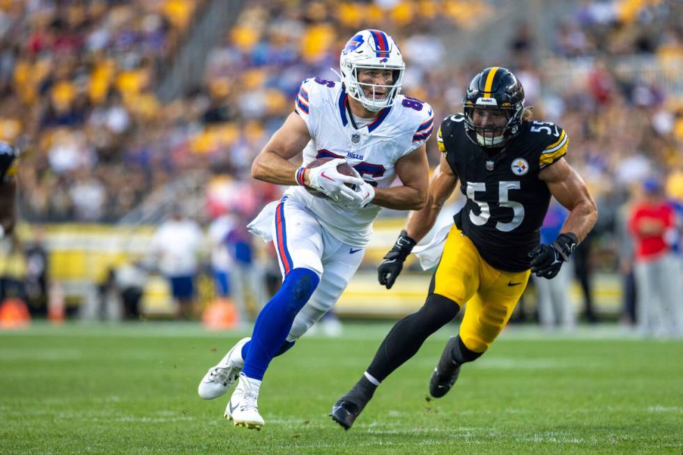 Buffalo Bills tight end Dalton Kincaid (86) runs after a catch during an NFL football game, Sun ...