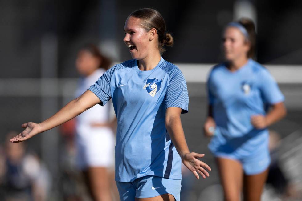 Foothill midfielder Raquel Patalon celebrates her team’s goal during a girls high school ...