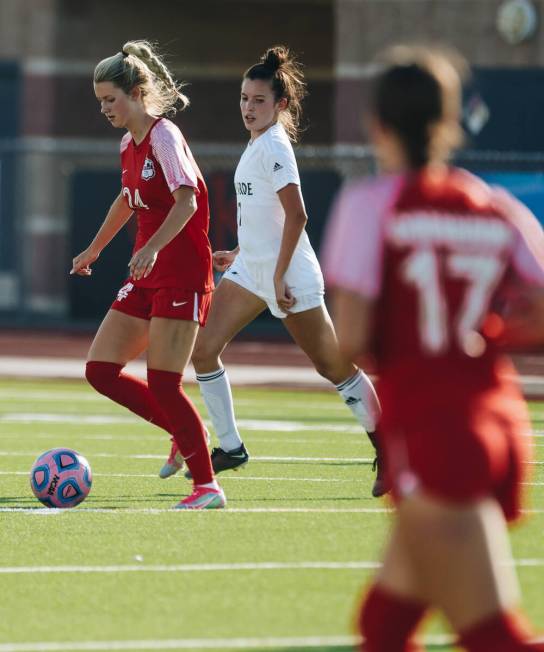 Coronado goalkeeper Aubrey Wagner (24) kicks the ball down the field during a game against Palo ...