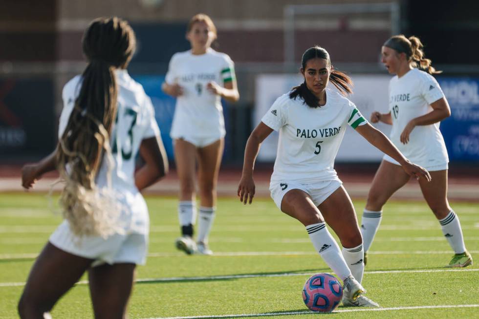 Palo Verde defensive player Melt Coats (5) kicks the ball to a teammate during a game against C ...