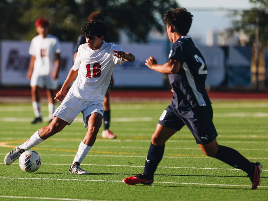 Arbor View midfielder Anthony Medina (16) at Coronado High School on Wednesday, Oct. 4, 2023, i ...