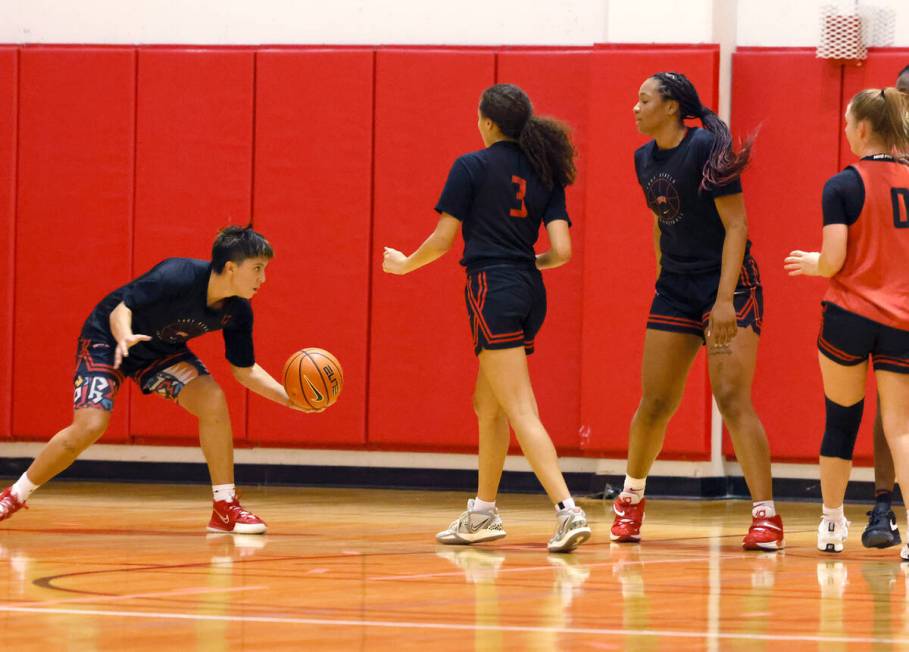 UNLV Lady Rebels Alyssa Durazo-Frescas (12) passes the ball to her teammates during team practi ...