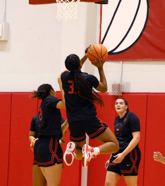 UNLV Lady Rebels Amarachi Kimpson (33) goes for the hoop during team practice, on Friday, Oct. ...