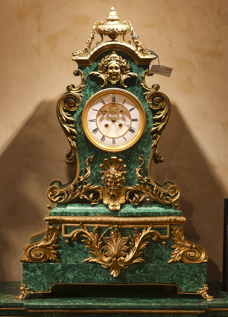 A 20th century Tiffany & Co. clock made of malachite and gilt bronze at the Regis Galerie i ...