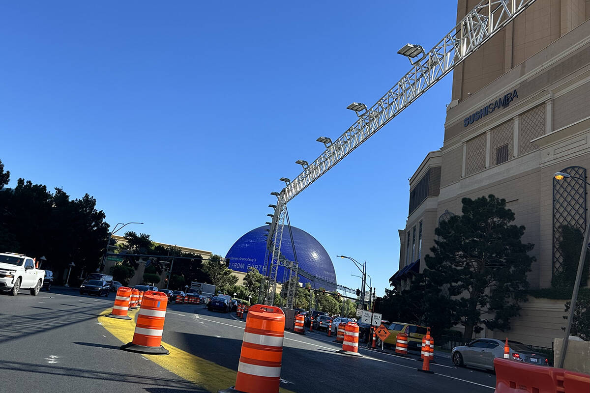 Las Vegas Grand Prix circuit set up continues on Sands Avenue near Las Vegas Boulevard on Tuesd ...