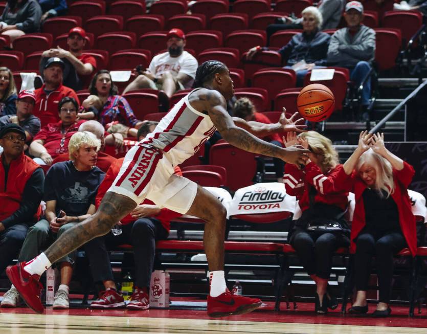 UNLV guard Luis Rodriguez (15) runs for the ball during a game against Stetson at Thomas & ...