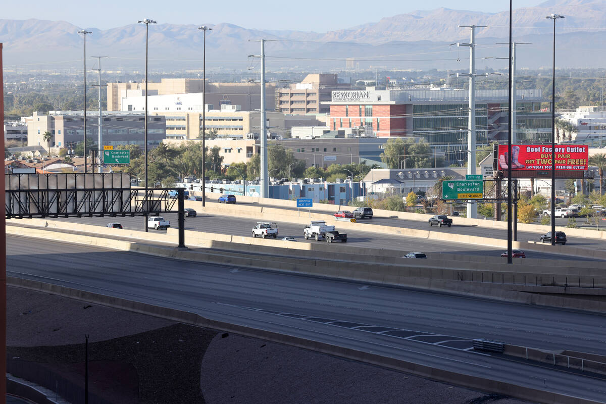Interstate 15 northbound is closed at Charleston Boulevard on Thursday, Nov. 30, 2023, after tw ...