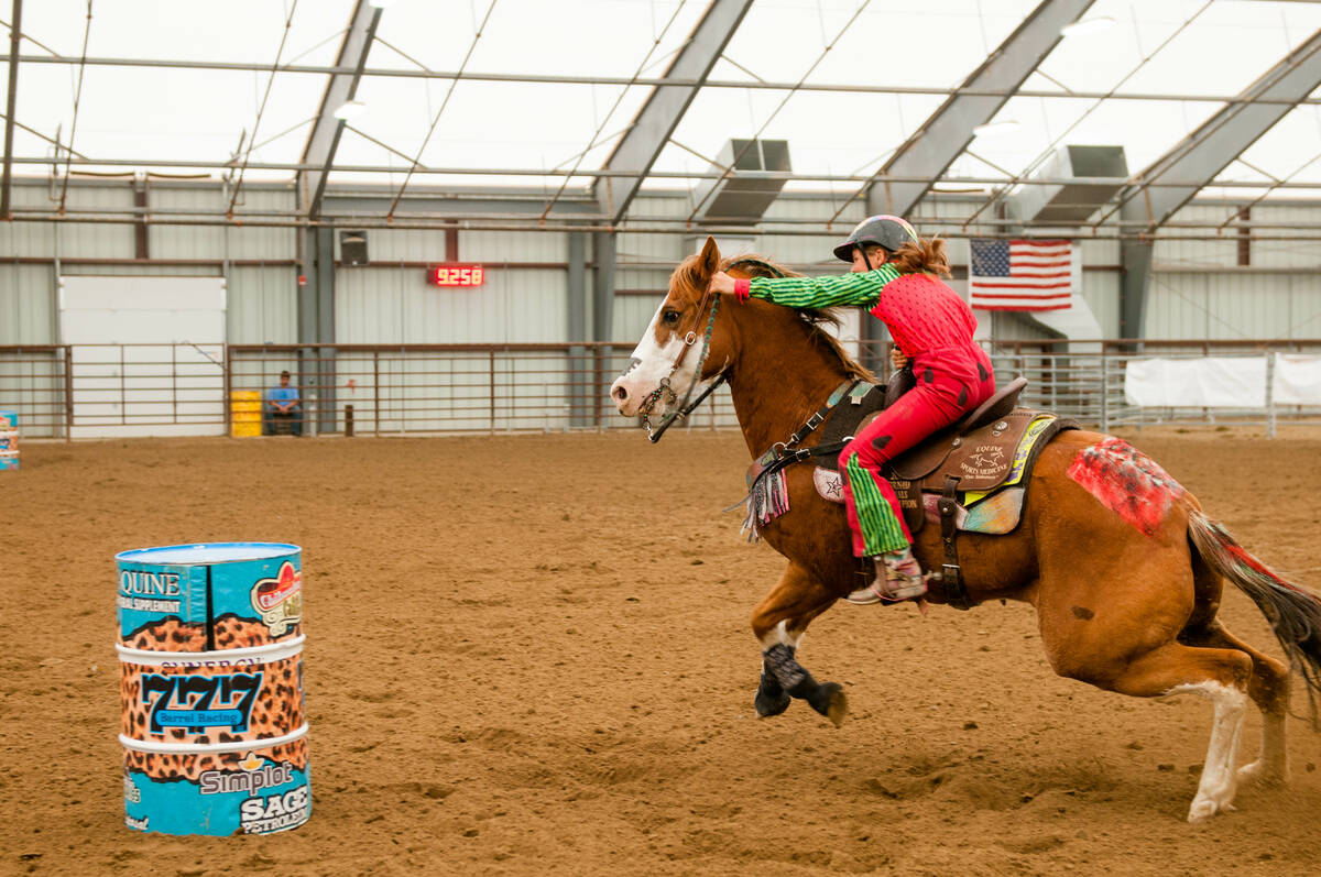 Rori Fenner makes her first competition run in Winnemucca, Nevada on Frenchmans Heathen "Squirt ...